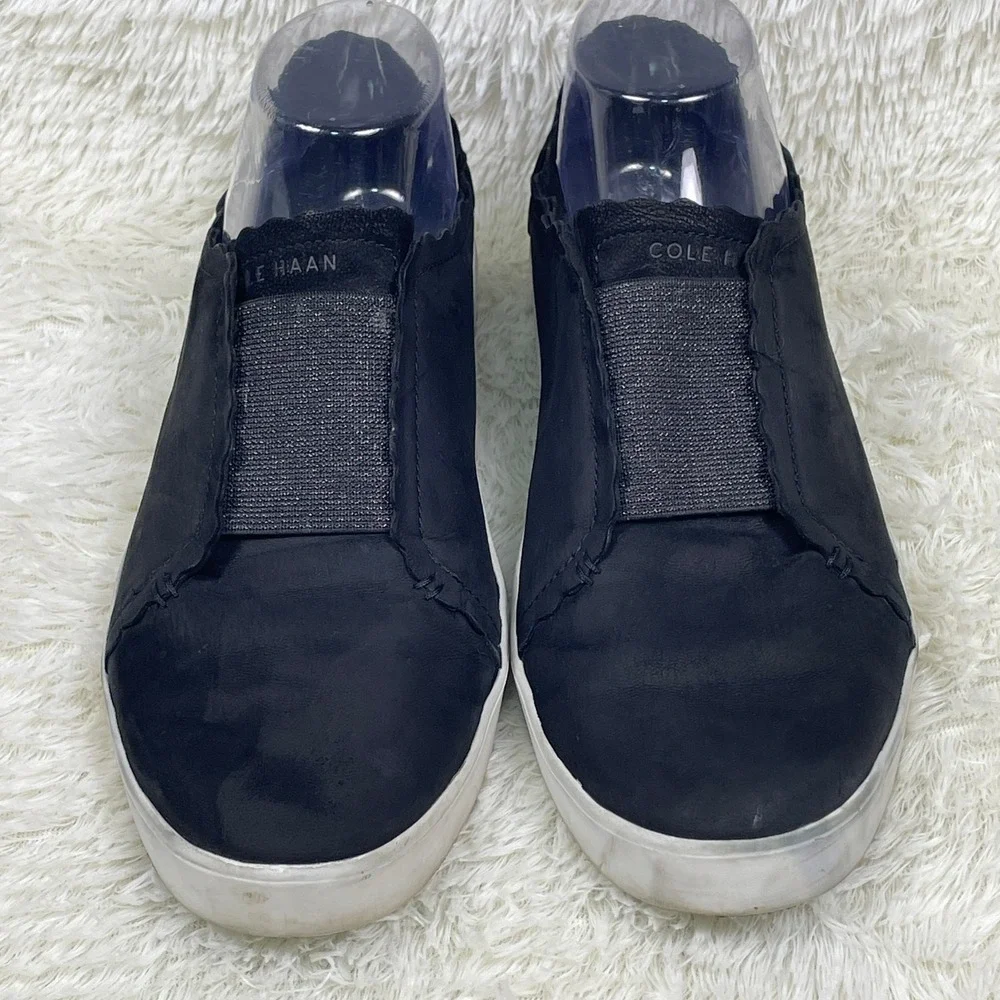 Cole‎ Haan Grand.OS Slip On Sneakers Womens 8.5 Black Very Good Scalloped W17782